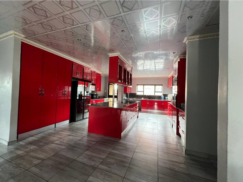 To Let 4 Bedroom Property for Rent in Kathu Northern Cape